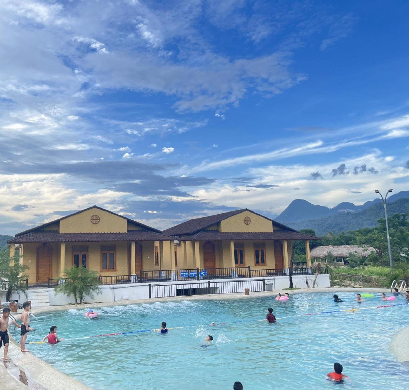 Sky Bay Lodge 하 기앙 외부 사진